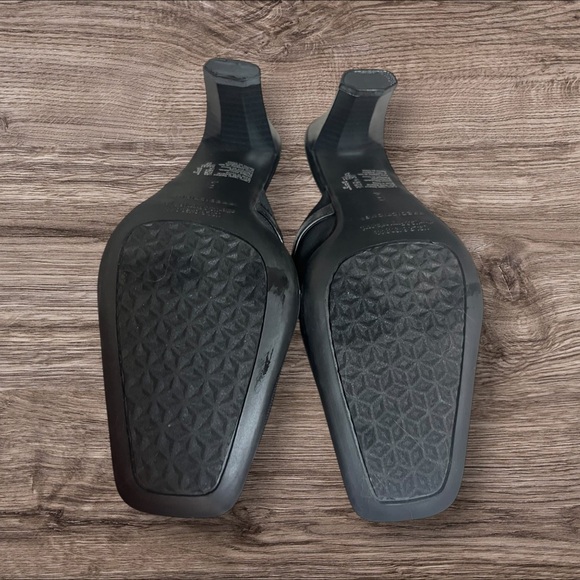 Predictions Black Square Toe Mules • Stretch Fabric • Buckle Detail Size 6 - Picture 2 of 3